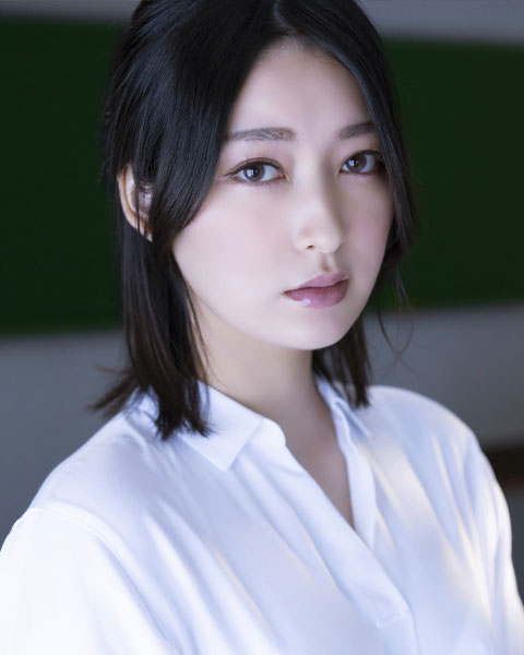 Iyona Fujii (藤井いよな) Profile Photo